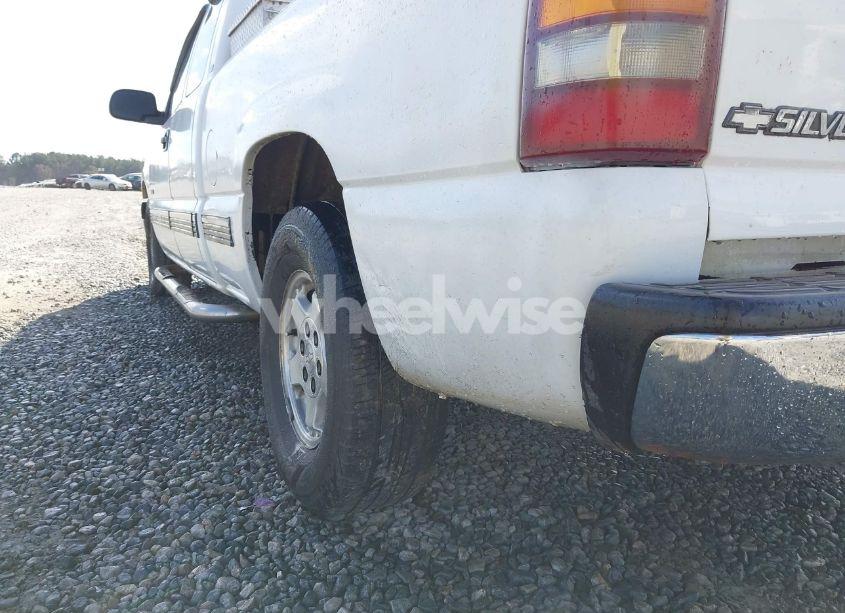 Photo 6 of 2002 Chevrolet Silverado 1500 LS (VIN 2GCEC19T721398959)