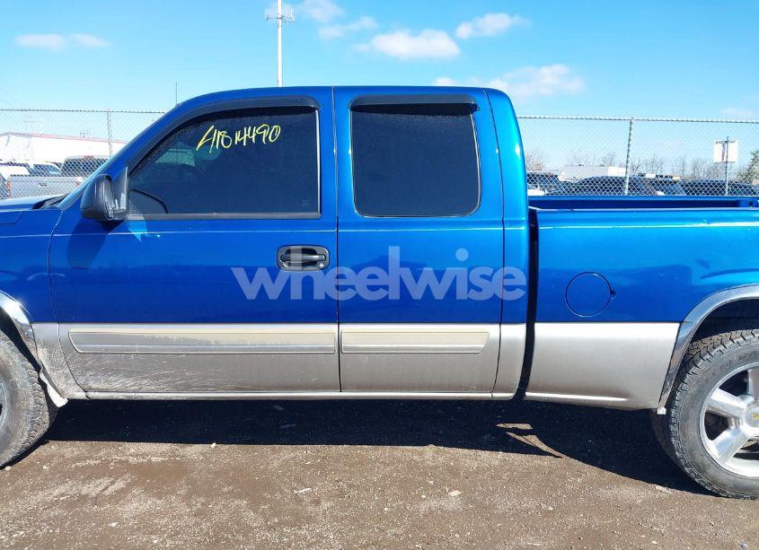 Photo 14 of 2003 Chevrolet Silverado 1500 LS (VIN 2GCEC19T731369026)