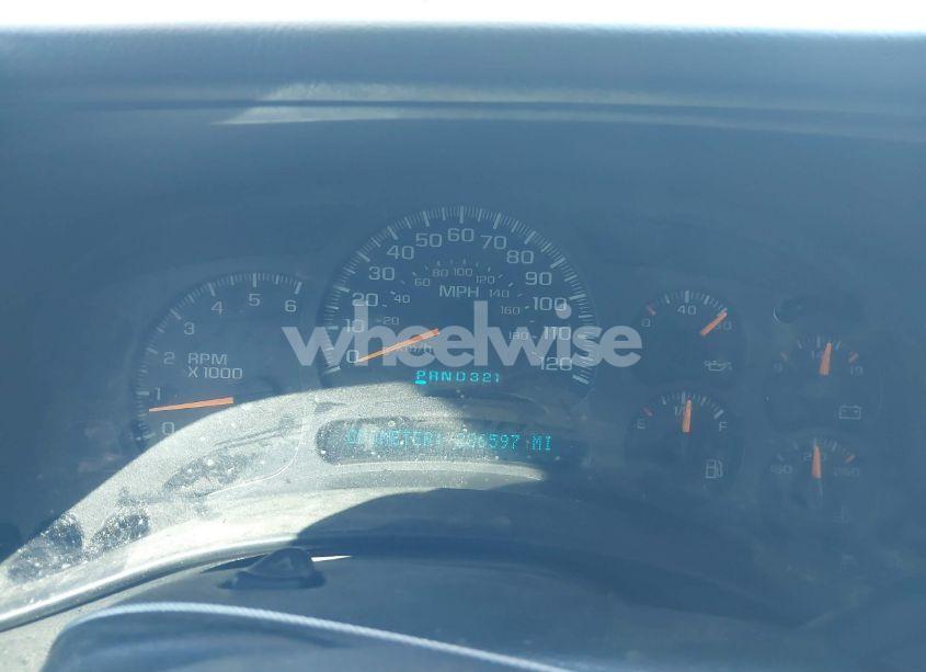 Photo 7 of 2003 Chevrolet Silverado 1500 LS (VIN 2GCEC19T731369026)