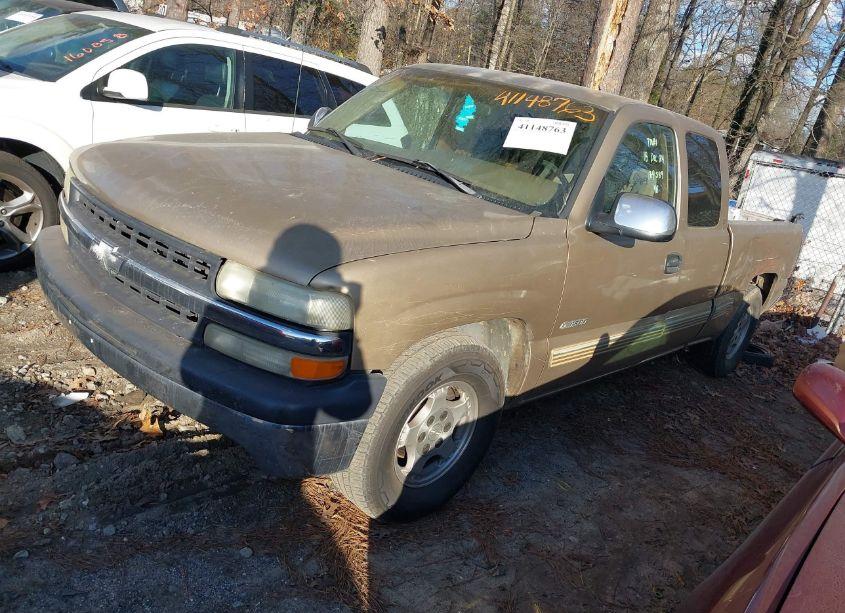 Photo 2 of 1999 Chevrolet Silverado 1500 LS (VIN 2GCEC19T7X1169589)