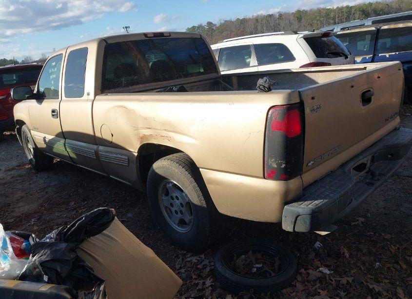 Photo 3 of 1999 Chevrolet Silverado 1500 LS (VIN 2GCEC19T7X1169589)