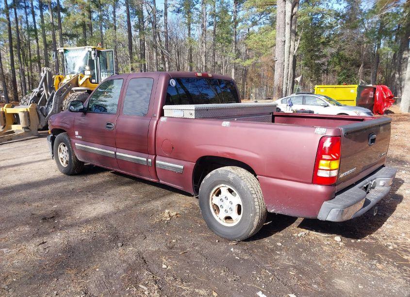 Photo 3 of 2001 Chevrolet Silverado 1500 LS (VIN 2GCEC19T811126788)