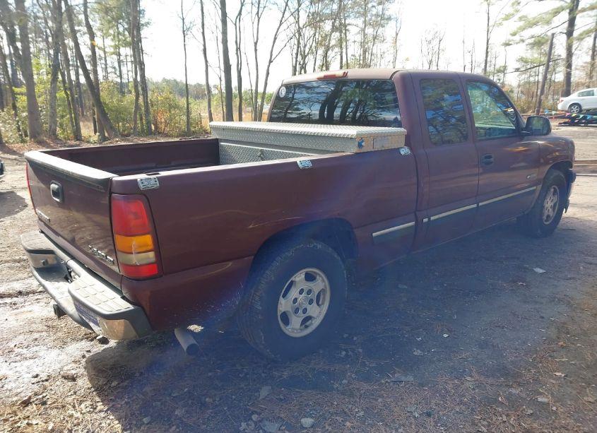 Photo 4 of 2001 Chevrolet Silverado 1500 LS (VIN 2GCEC19T811126788)