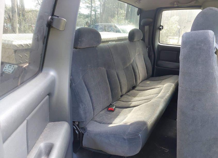 Photo 8 of 2001 Chevrolet Silverado 1500 LS (VIN 2GCEC19T811126788)