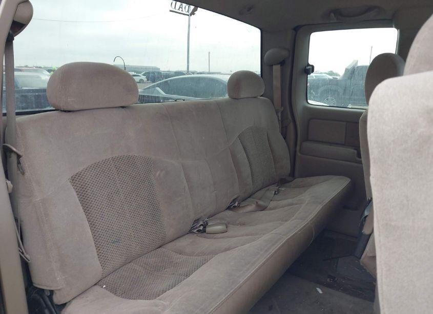 Photo 8 of 2002 Chevrolet Silverado 1500 LS (VIN 2GCEC19T821326233)