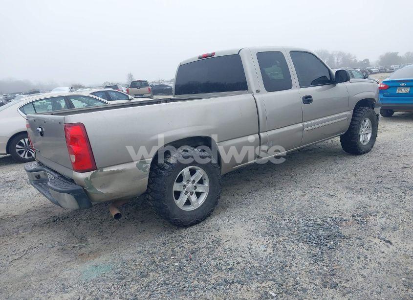 Photo 4 of 2003 Chevrolet Silverado 1500 LT (VIN 2GCEC19T831174228)