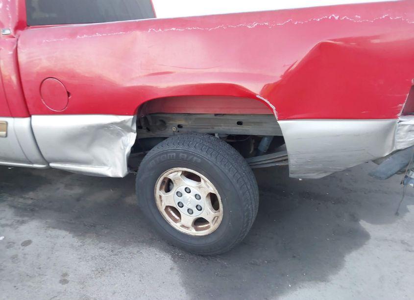 Photo 6 of 2003 Chevrolet Silverado 1500 LS (VIN 2GCEC19T831192356)