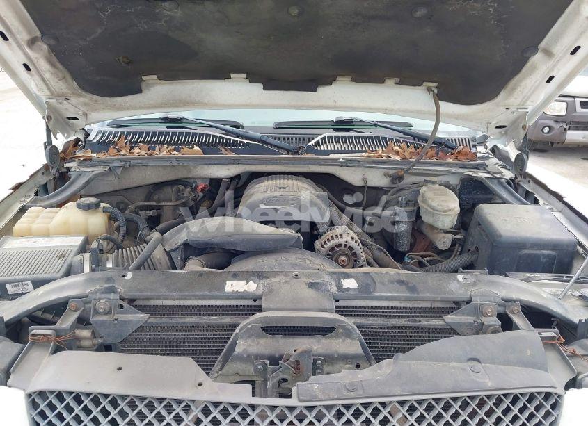 Photo 10 of 2004 Chevrolet Silverado 1500 LS (VIN 2GCEC19T841212350)