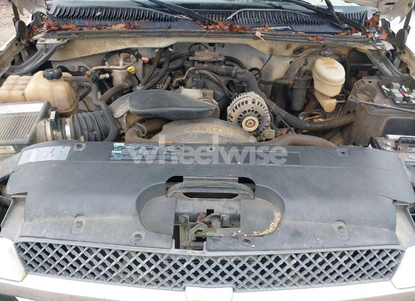 Photo 10 of 2004 Chevrolet Silverado 1500 LS (VIN 2GCEC19T841279868)