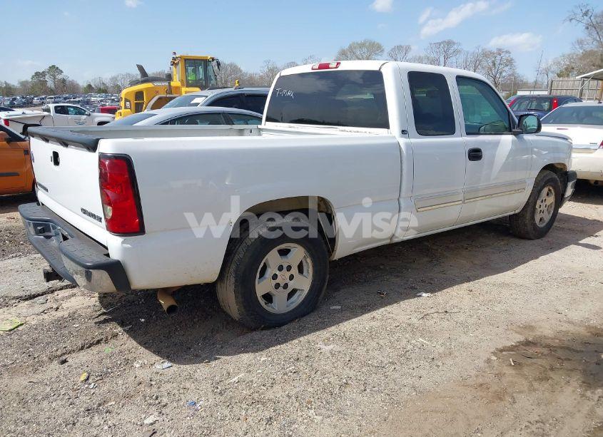 Photo 4 of 2005 Chevrolet Silverado 1500 LS (VIN 2GCEC19T851154533)