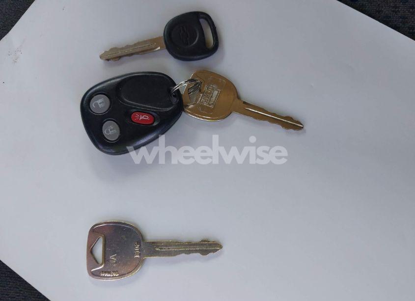 Photo 11 of 2005 Chevrolet Silverado 1500 LS (VIN 2GCEC19T851227917)