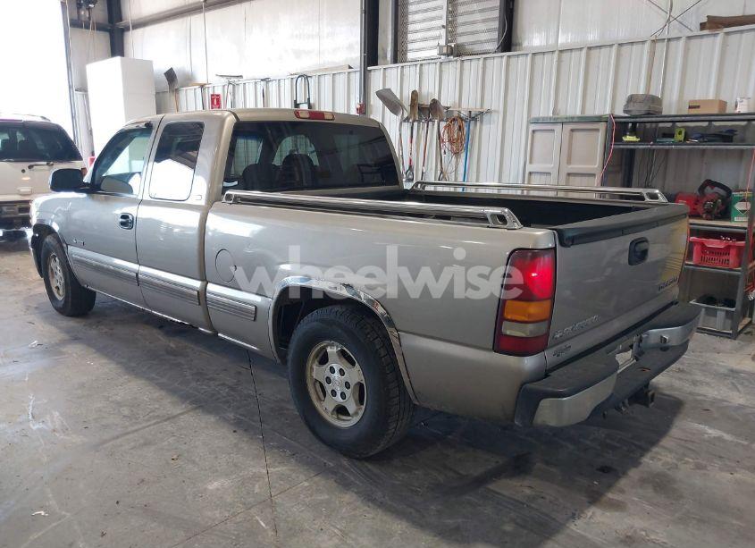 Photo 3 of 1999 Chevrolet Silverado 1500 LS (VIN 2GCEC19T8X1245885)