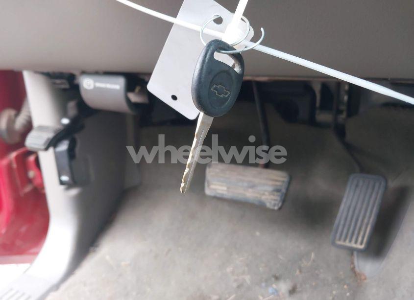 Photo 11 of 2000 Chevrolet Silverado 1500 LS (VIN 2GCEC19T8Y1266351)