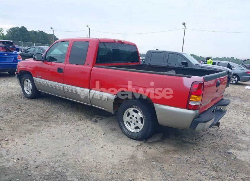 Photo 3 of 2000 Chevrolet Silverado 1500 LS (VIN 2GCEC19T8Y1266351)