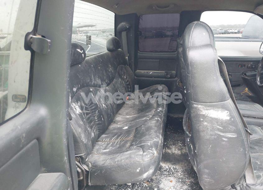 Photo 8 of 2000 Chevrolet Silverado 1500 LT (VIN 2GCEC19T8Y1276958)