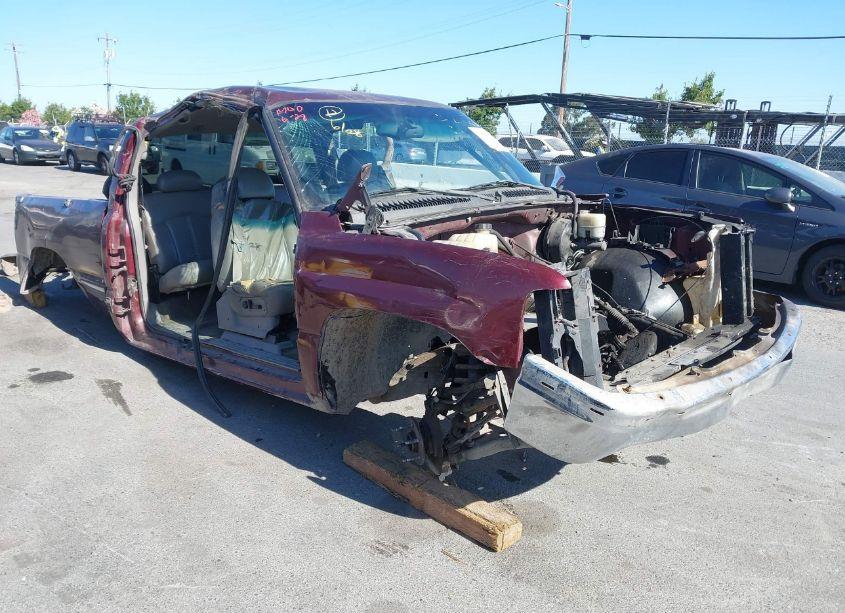 2000 Chevrolet Silverado 1500 LT (VIN 2GCEC19T8Y1375795) main photo