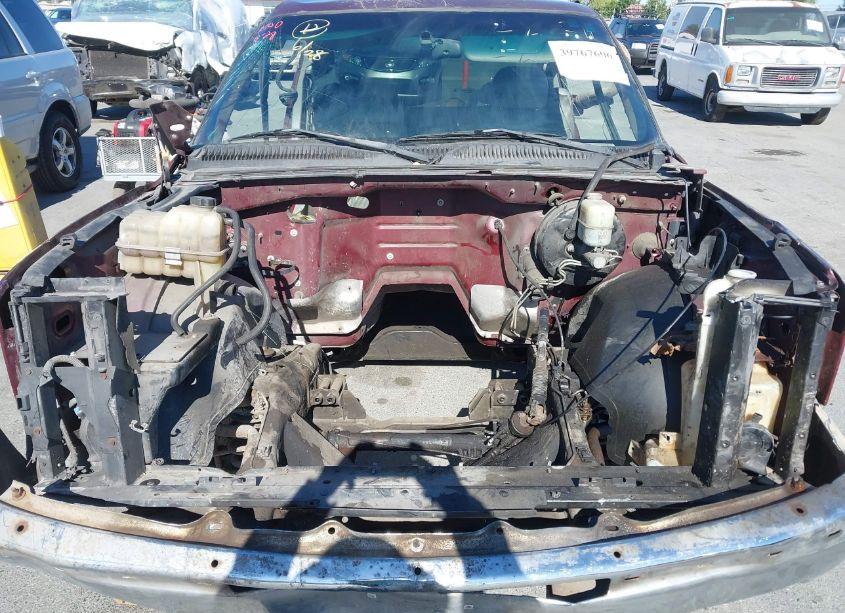 Photo 10 of 2000 Chevrolet Silverado 1500 LT (VIN 2GCEC19T8Y1375795)