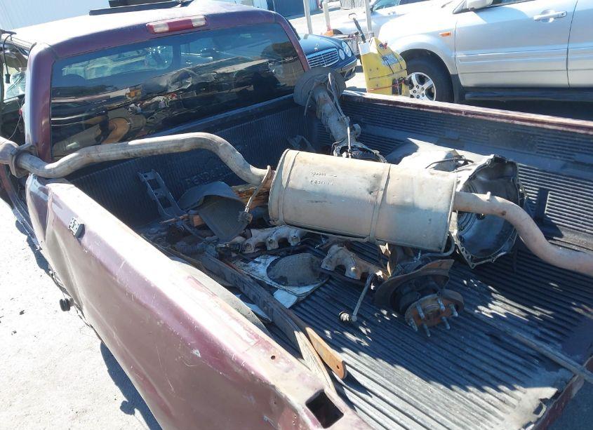 Photo 17 of 2000 Chevrolet Silverado 1500 LT (VIN 2GCEC19T8Y1375795)