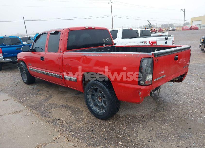 Photo 3 of 2001 Chevrolet Silverado 1500 LS (VIN 2GCEC19T911276523)
