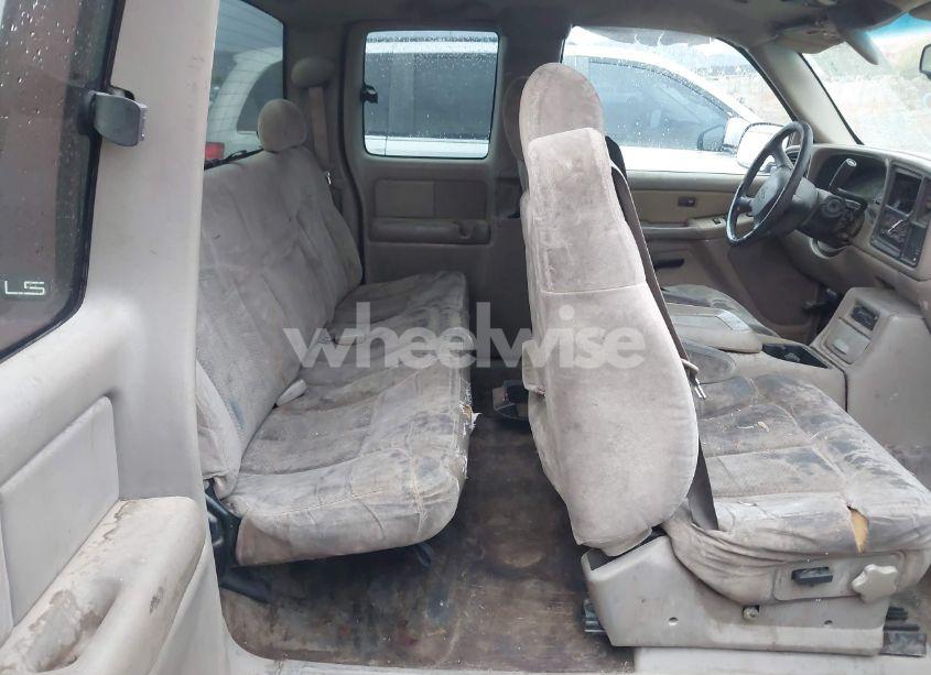 Photo 8 of 2001 Chevrolet Silverado 1500 LS (VIN 2GCEC19T911319774)