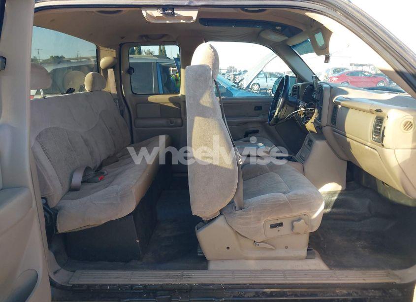 Photo 8 of 2002 Chevrolet Silverado 1500 LS (VIN 2GCEC19T921429290)