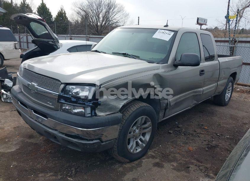 Photo 2 of 2003 Chevrolet Silverado 1500 LT (VIN 2GCEC19T931236610)