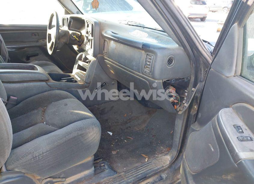 Photo 5 of 2004 Chevrolet Silverado 1500 LS (VIN 2GCEC19T941387416)