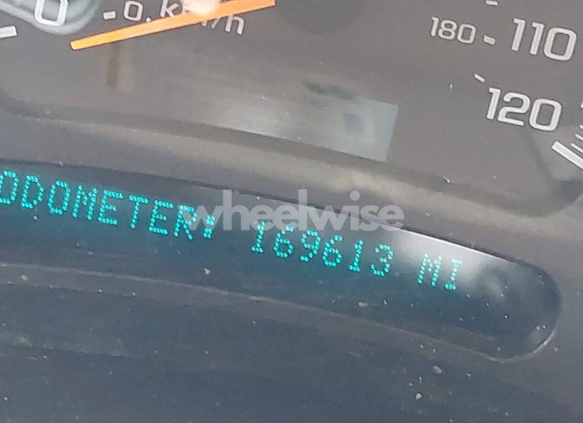 Photo 15 of 2004 Chevrolet Silverado 1500 LS (VIN 2GCEC19T941430667)