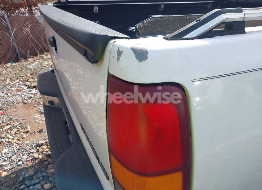 Photo 16 of 1999 Chevrolet Silverado 1500 LS (VIN 2GCEC19T9X1256894)