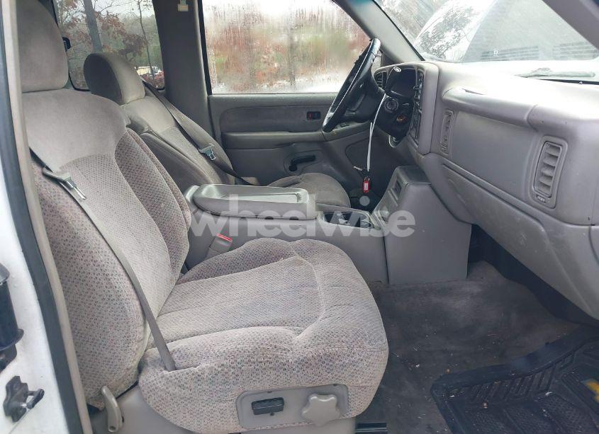 Photo 5 of 1999 Chevrolet Silverado 1500 LS (VIN 2GCEC19T9X1256894)