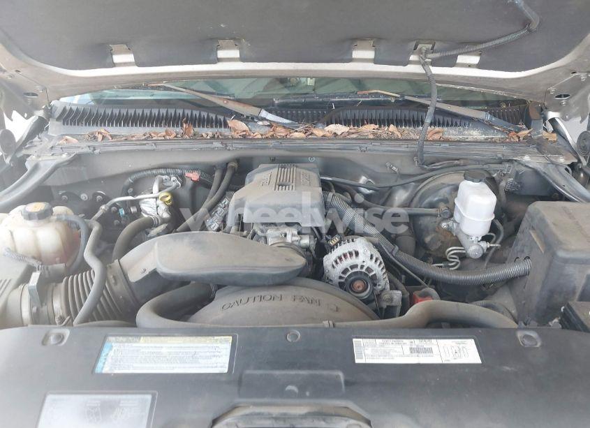 Photo 10 of 2000 Chevrolet Silverado 1500 LS (VIN 2GCEC19T9Y1332485)