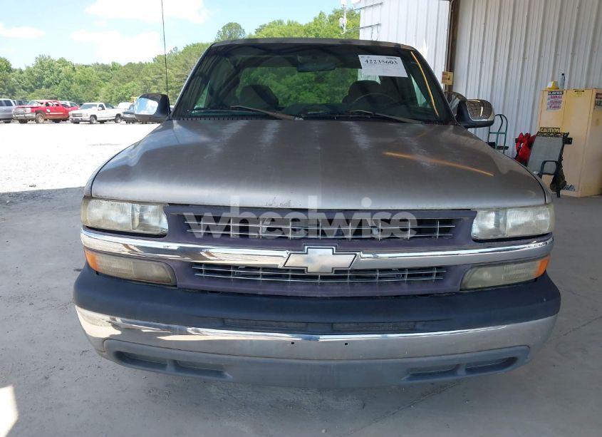 Photo 6 of 2000 Chevrolet Silverado 1500 LS (VIN 2GCEC19T9Y1332485)