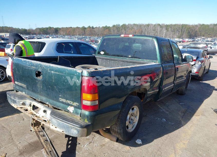 Photo 4 of 2001 Chevrolet Silverado 1500 LS (VIN 2GCEC19TX11190878)