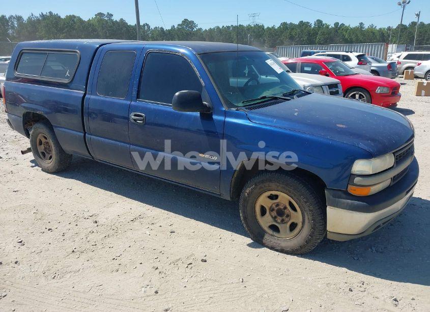 2001 Chevrolet Silverado 1500 (VIN 2GCEC19TX11244924) main photo