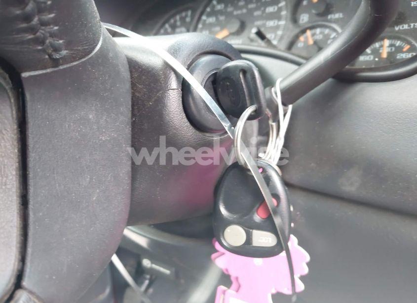 Photo 11 of 2002 Chevrolet Silverado 1500 LS (VIN 2GCEC19TX21412224)