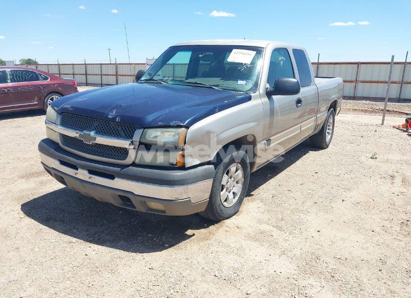 Photo 2 of 2003 Chevrolet Silverado 1500 LS (VIN 2GCEC19TX31380859)