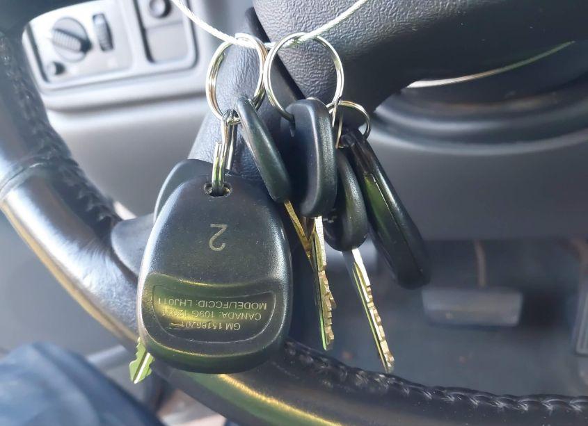 Photo 11 of 2003 Chevrolet Silverado 1500 LS (VIN 2GCEC19TX31398651)