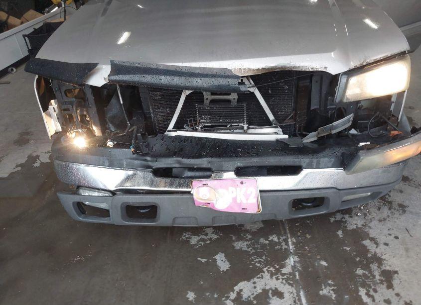 Photo 6 of 2004 Chevrolet Silverado 1500 LS (VIN 2GCEC19TX41300686)