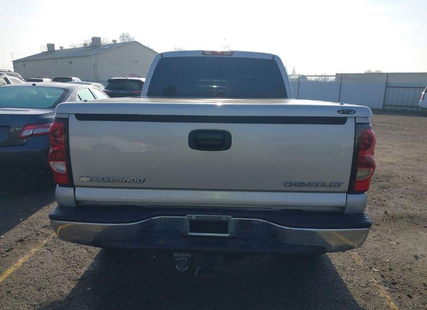 Photo 16 of 2005 Chevrolet Silverado 1500 LS (VIN 2GCEC19TX51238109)