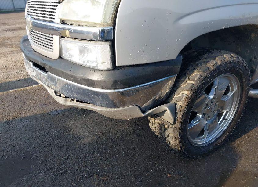 Photo 17 of 2005 Chevrolet Silverado 1500 LS (VIN 2GCEC19TX51238109)