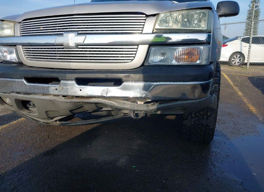 Photo 6 of 2005 Chevrolet Silverado 1500 LS (VIN 2GCEC19TX51238109)