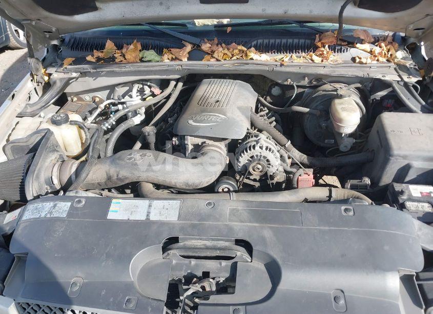 Photo 10 of 2005 Chevrolet Silverado 1500 LS (VIN 2GCEC19TX51375051)