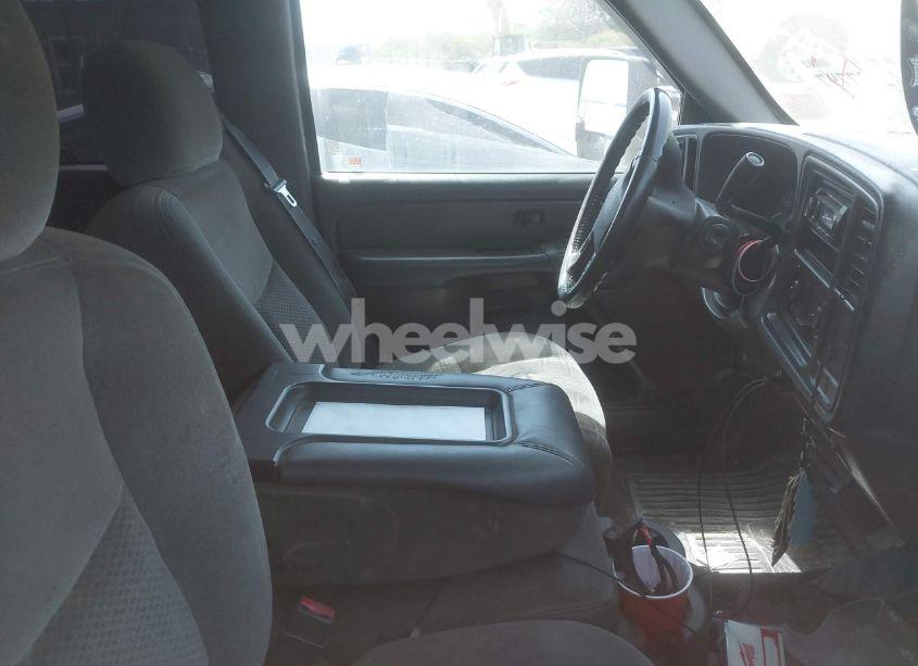 Photo 5 of 2006 Chevrolet Silverado 1500 LT1 (VIN 2GCEC19TX61311853)