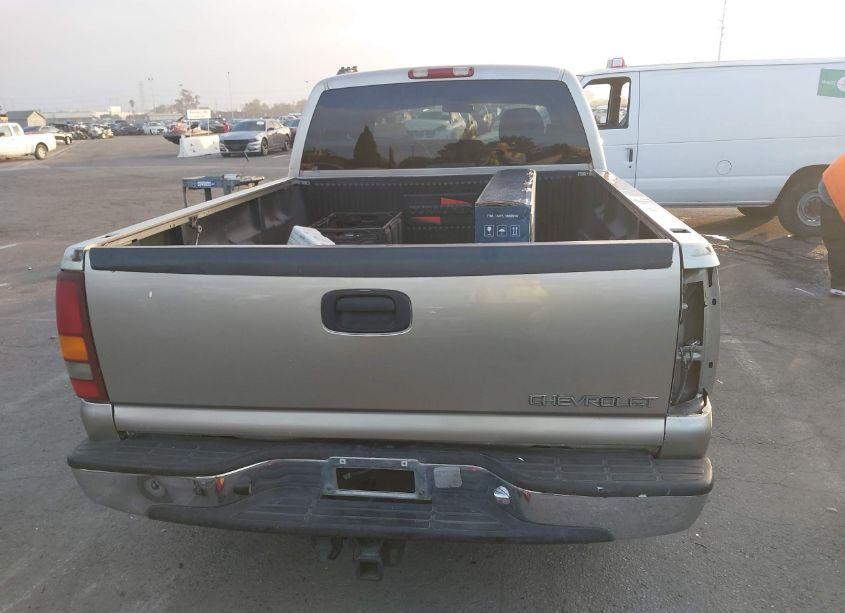 Photo 17 of 1999 Chevrolet Silverado 1500 LS (VIN 2GCEC19TXX1253440)