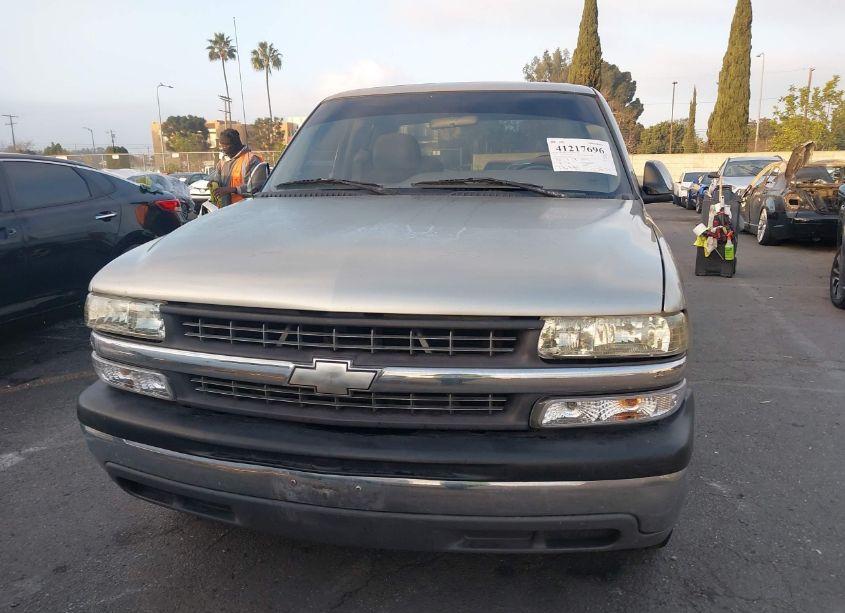 Photo 6 of 1999 Chevrolet Silverado 1500 LS (VIN 2GCEC19TXX1253440)