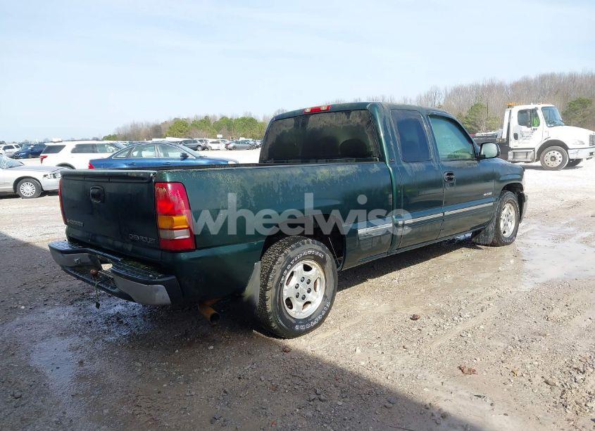 Photo 4 of 2001 Chevrolet Silverado 1500 LS (VIN 2GCEC19V011158264)