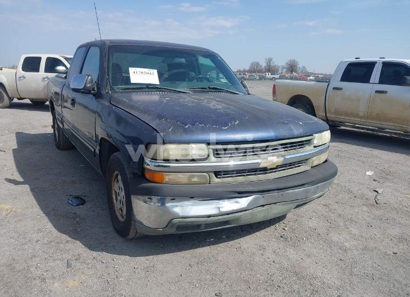 Photo 6 of 2001 Chevrolet Silverado 1500 LS (VIN 2GCEC19V011232296)