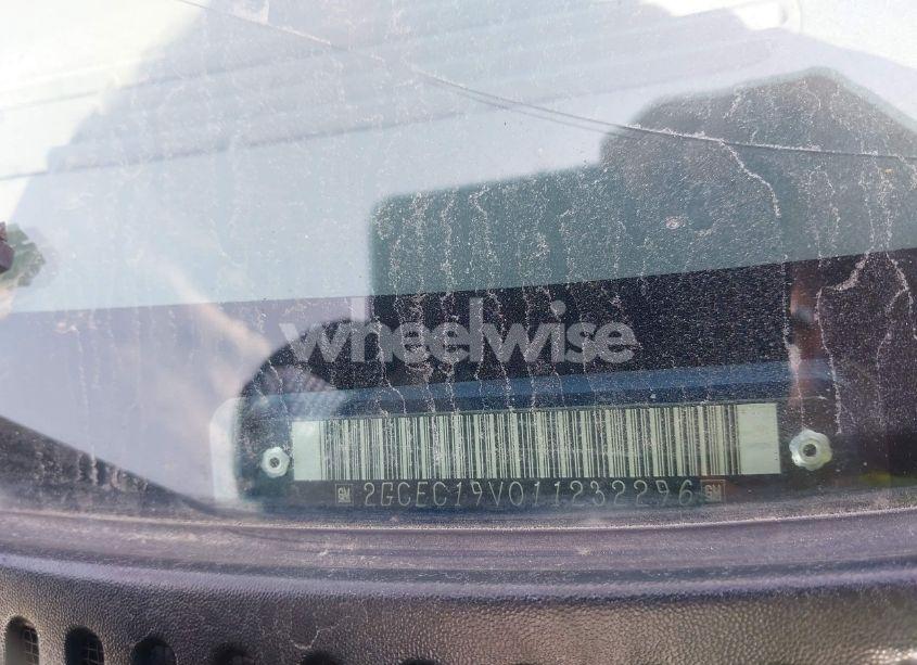 Photo 9 of 2001 Chevrolet Silverado 1500 LS (VIN 2GCEC19V011232296)