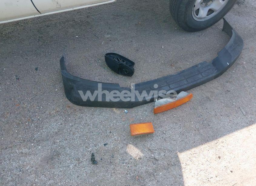 Photo 11 of 2001 Chevrolet Silverado 1500 LS (VIN 2GCEC19V011235733)