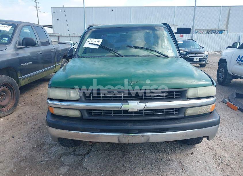 Photo 12 of 2001 Chevrolet Silverado 1500 LS (VIN 2GCEC19V011235733)
